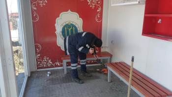 Önce Alkol Kullandı Ardından Bankı Yakmaya Çalıştı
