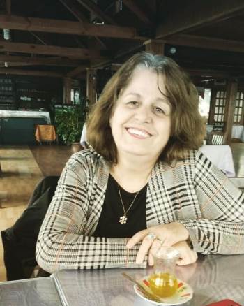 Önce Kayınvalidesini Sonra Kayınpederini, Şimdi De Eşini Korona Virüsten Kaybetti
