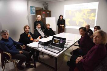 Onlarca Öğrenci Ve Yetişkin Ücretsiz Kurslarda Buluştu
