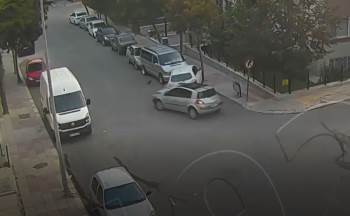 Önüne Ne Çıktıysa Çarptı
