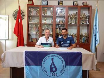 Onur Kolay Belediye Kütahyaspor’Da
