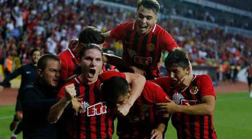 Onur mücadelesi başlıyor!