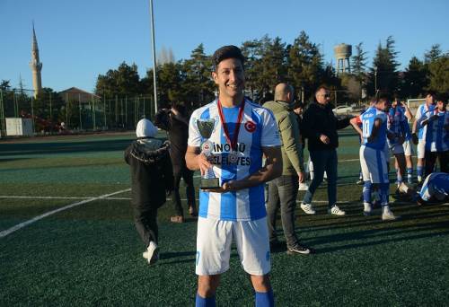 Onur Sucu lisansını bekliyor