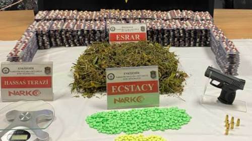 Operasyonla ele geçirildi: Eskişehir'de yasaklı maddelerin sayısı...