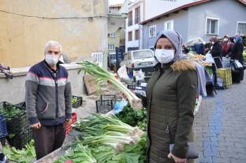 Organik Örenli Pırasası Tezgahlardaki Yerini Aldı
