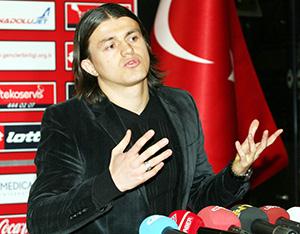 Orhan Şam beklemeye geçti