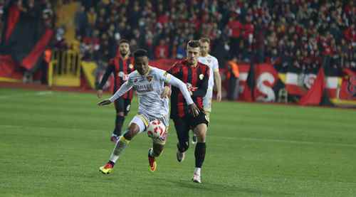 Orta sahanın dinamosu olacak