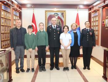 Ortaokul Öğrencilerinden Jandarmaya Ziyaret
