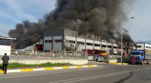 OSB'de dev fabrika küle döndü!