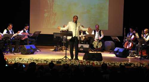 OSMAN VAHİT'TEN MUHTEŞEM KONSER