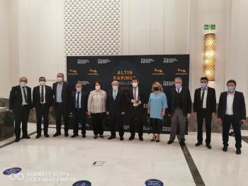 Osmaneli Belediyesi’Ne ‘Altın Karınca Yerel Kalkınma’ Ödülü Verildi
