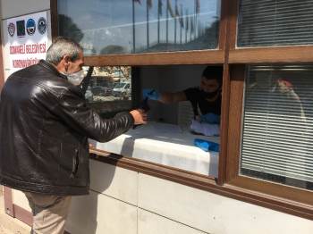 Osmaneli Belediyesi Ürettiği Maskeleri Ücretsiz Dağıtmaya Devam Ediyor
