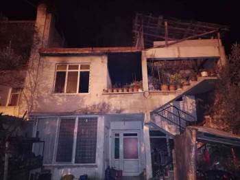 Osmaneli’De 2 Katlı Evde Yangın
