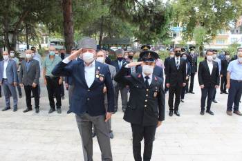 Osmaneli’De Gaziler Günü Töreni
