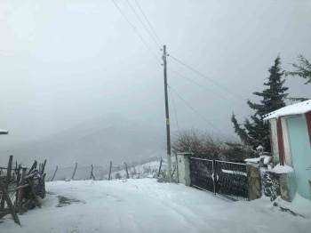 Osmaneli İlçesi’Nde Kar 20 Santimetreye Ulaştı
