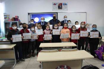 Osmaneli’Nde De Öğrenciler Yarıyıl Tatiline Girdi
