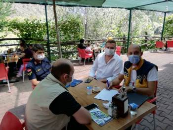 Osmaneli’Nde Maske Ve Sosyal Mesafe Kurallarına Sıkı Denetim
