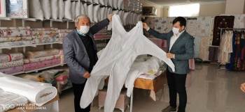 Osmaneli’Nde Sağlıkçıların Özel Tasarım Tulumlar Üretmeye Başladı
