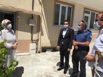 Osmaneli Polisinden Şehit Ailesine Bayram Ziyareti
