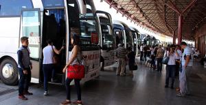 Otobüs firmaları bayram ediyor