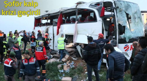 Otobüs şarampole devrildi: 4 ölü 34 yaralı