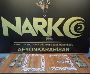 Otobüsteki Yolcunun Bagajından Bin 20 Adet Uyuşturucu Hap Çıktı
