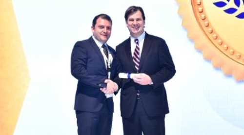 OTOKOÇ'A BAŞKANLIK ÖDÜLÜ