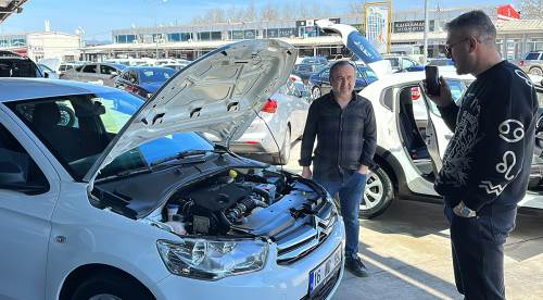 Otomobil alacaklar dikkat! Bayi fiyatları...