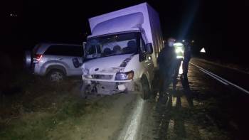 Otomobil İle Kamyonet Çarpıştı: 1 Yaralı
