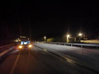 Otomobil Kamyona Arkadan Çarptı: 1 Ölü, 2 Yaralı
