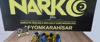 Otomobilin Yakıt Deposuna Saklanan Esrarı Dedektör Köpek Buldu
