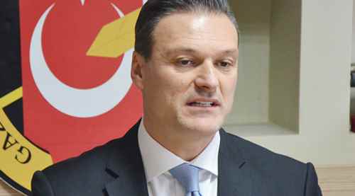 Özalan: Takımın başında ben olsaydım...