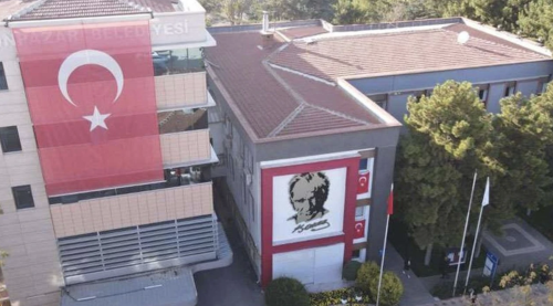 Özeçoğlu’nun istifası Meclis’te dengeleri değiştirdi!
