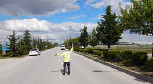 Özel araçla seyahat yasak mı?