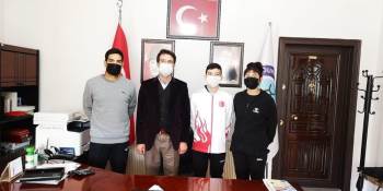 Özel Eğitim Kurumunda Ücretsiz Okuma Hakkı Elde Etti
