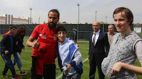 Özel konukları ağırladılar