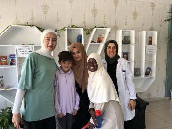 Özel Misafirlerini Okullarında Ağırladılar
