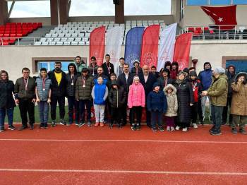 Özel Sporcular Atletizm Müsabakalarında Madalyalar Sahiplerini Buldu
