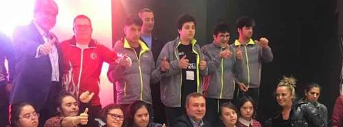 Özel sporcular başarılarla döndüler