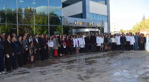 Özel Ümit'ten Ata'ya saygı