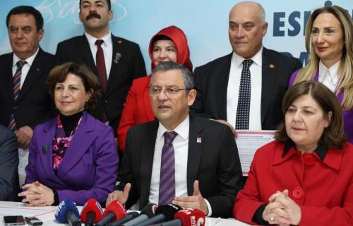 Özgür Özel'den Burcu Köksal'a sert çıkış: Ayrım yapmayız!