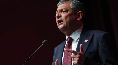 Özgür Özel'den Eskişehir'de özel açıklamalar: İktidara sert mesajlar verdi