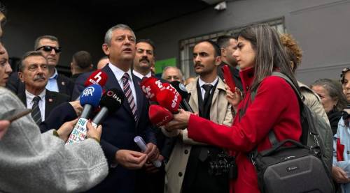 Özgür Özel’in arkadaşı olmak