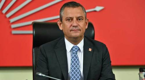 Özgür Özel ve merak edilen tablo!