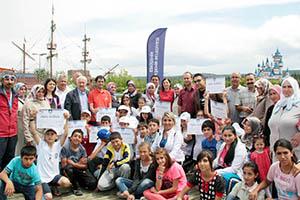 BOZKIRIN ORTASINDA YELKEN AÇTILAR