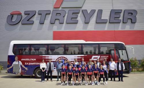 ÖZTREYLER’den Eskişehir Demirspor’a güçlü destek