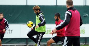 Paşa mesaiye başladı