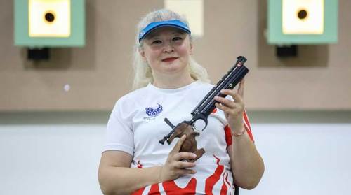 Para atıcılıkta Aysel Özgan Paris'te gümüş madalya kazandı