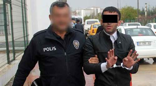 Paraları çaldı, yakalanınca da...