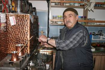 Parası Olmayana Çay Ücretsiz
